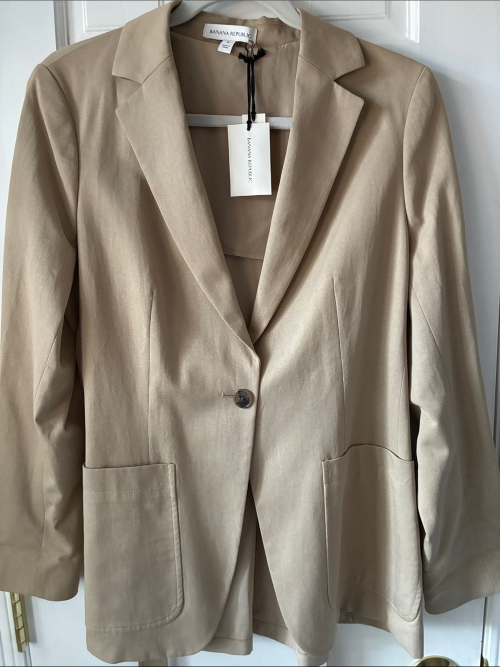 Banana Republic Beige Single-Button Blazer with Patch Pockets